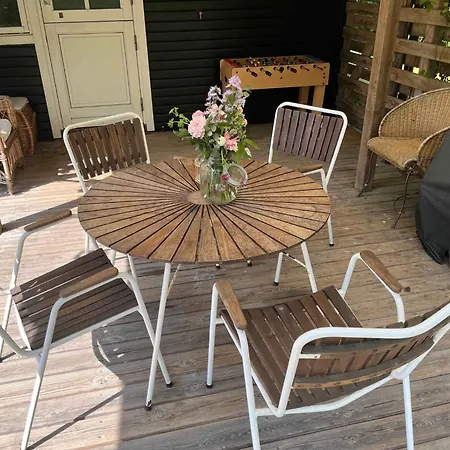 Cozy Close To Forest And Vakantiehuis